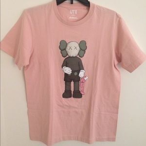 KAWS Uniqlo Companion Tee Pink Size Small